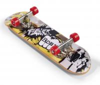 Prstový skateboard s rampou